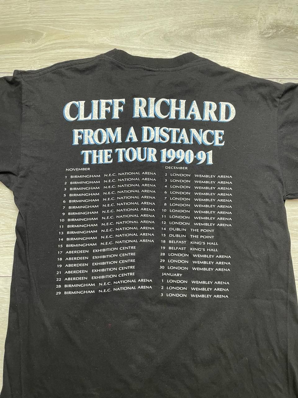 Vintage Vintage Clif Richard 1990-1991 t shirt Size US L / EU 52-54 / 3 - 2 Thumbnail