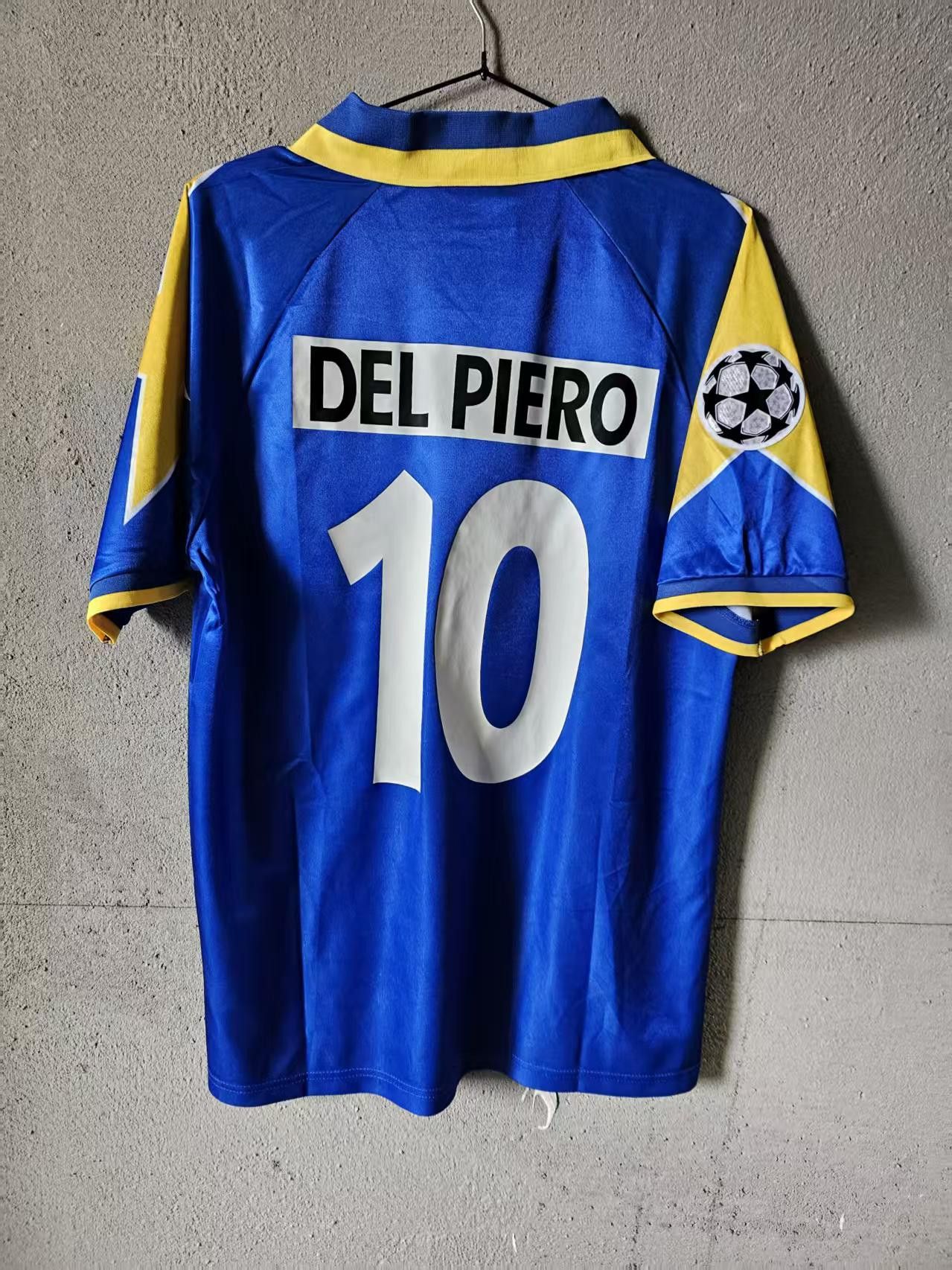 Other 1995 97 Juventus 10 del Piero Jersey Size US L / EU 52-54 / 3 - 1 Thumbnail