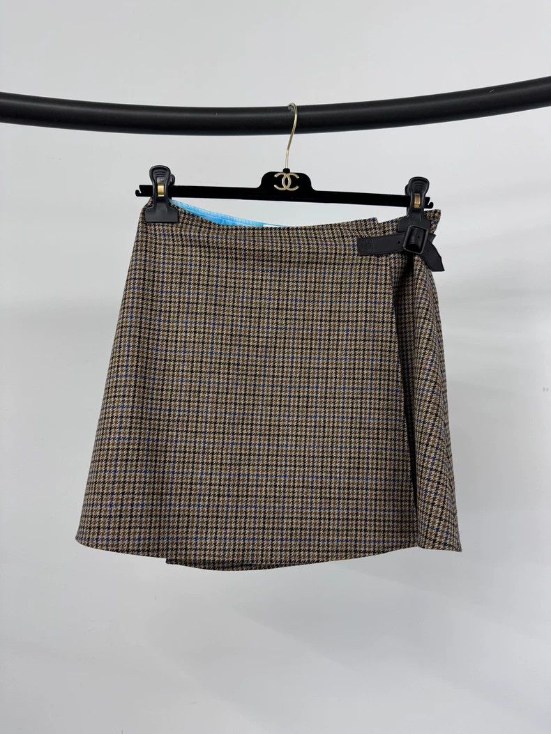 LOEWE A skirt with a hem