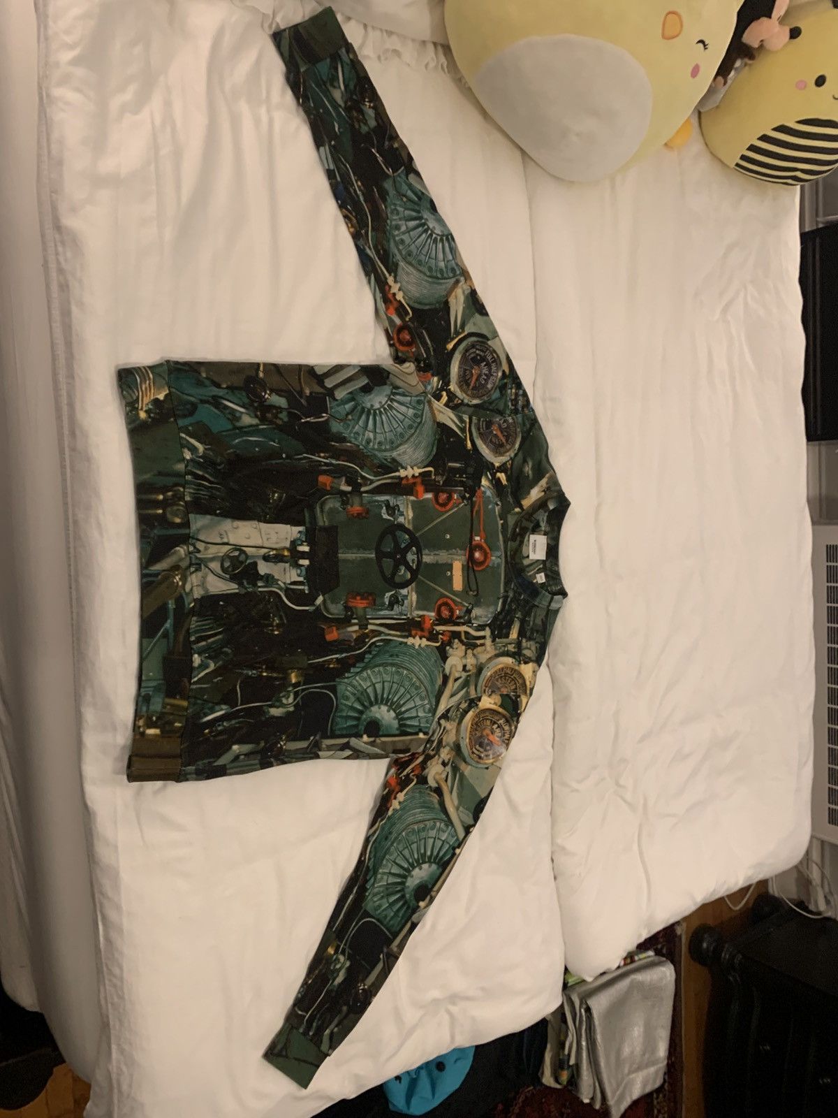 Burberry Burberry Kacey Submarine Graphic Sweatshirt Size US M / EU 48-50 / 2 - 1 Thumbnail