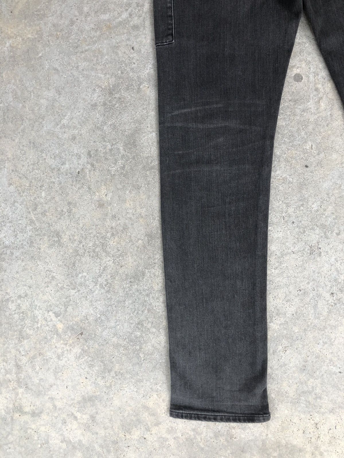 Undercover × Uniqlo Undercover x Uniqlo Skinny Jeans Distressed Jeans Size US 33 - 11 Thumbnail