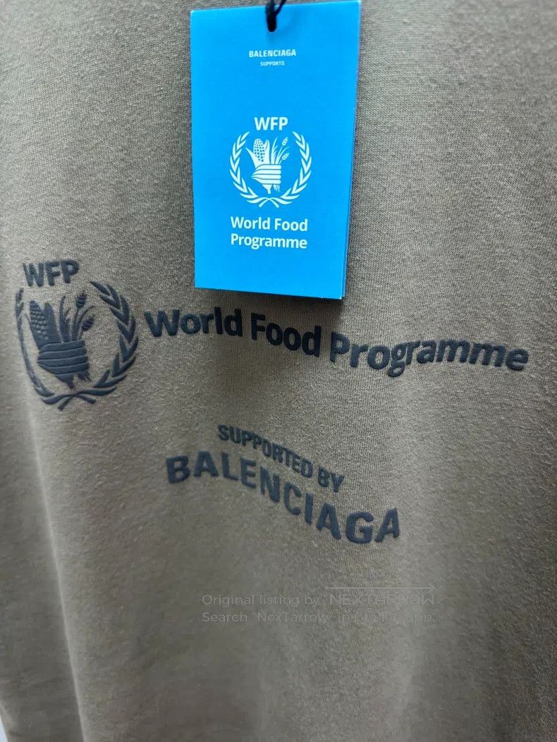 Balenciaga Balenciaga Collaboration T-shirt, short-sleeve Size US XS / EU 42 / 0 - 3 Thumbnail