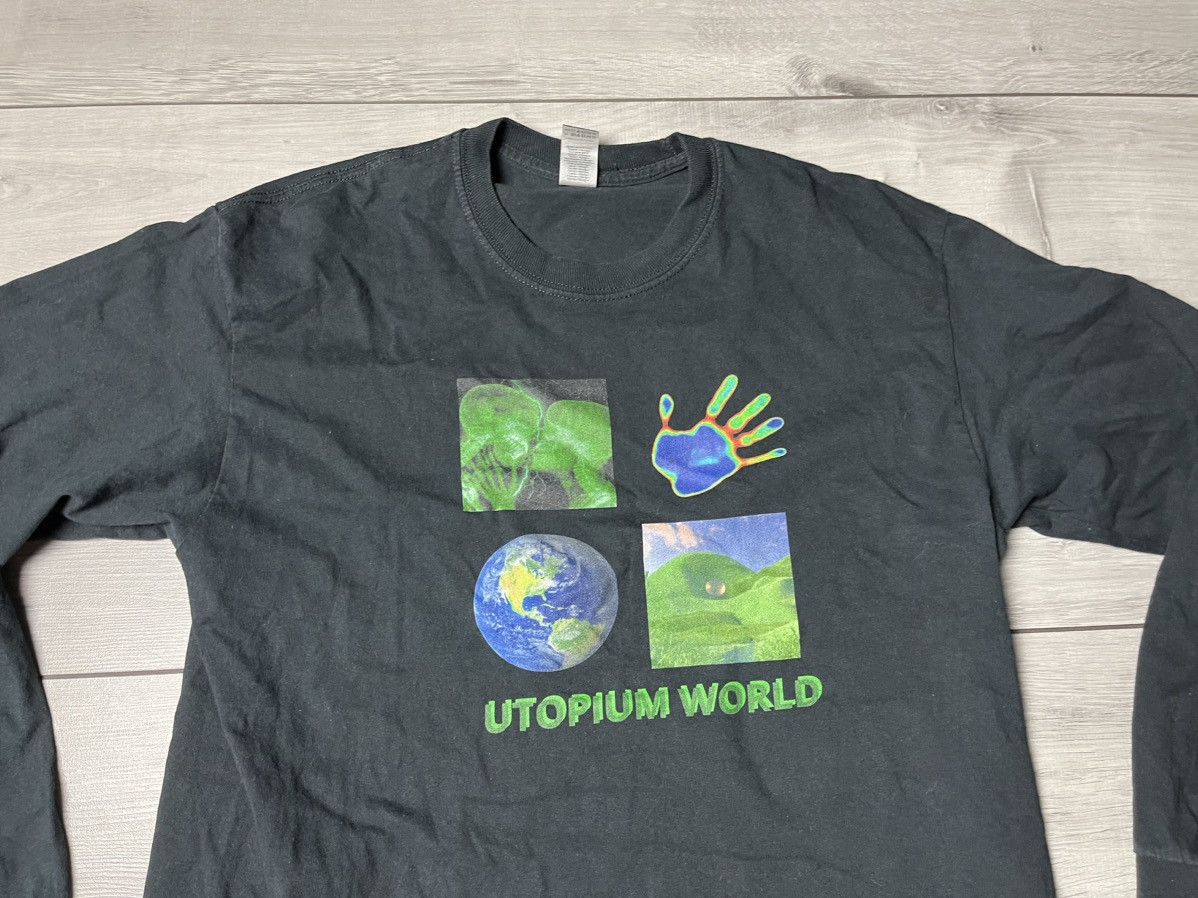 Rap Tees Utopium world long sleeve travis style size Large Size US L / EU 52-54 / 3 - 3 Thumbnail