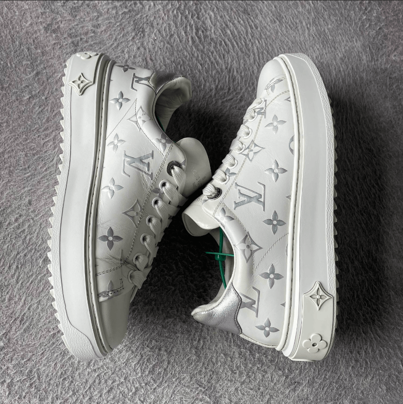 Louis Vuitton Louis Vuitton low-top shoes Size US 6.5 / IT 36.5 - 7 Thumbnail