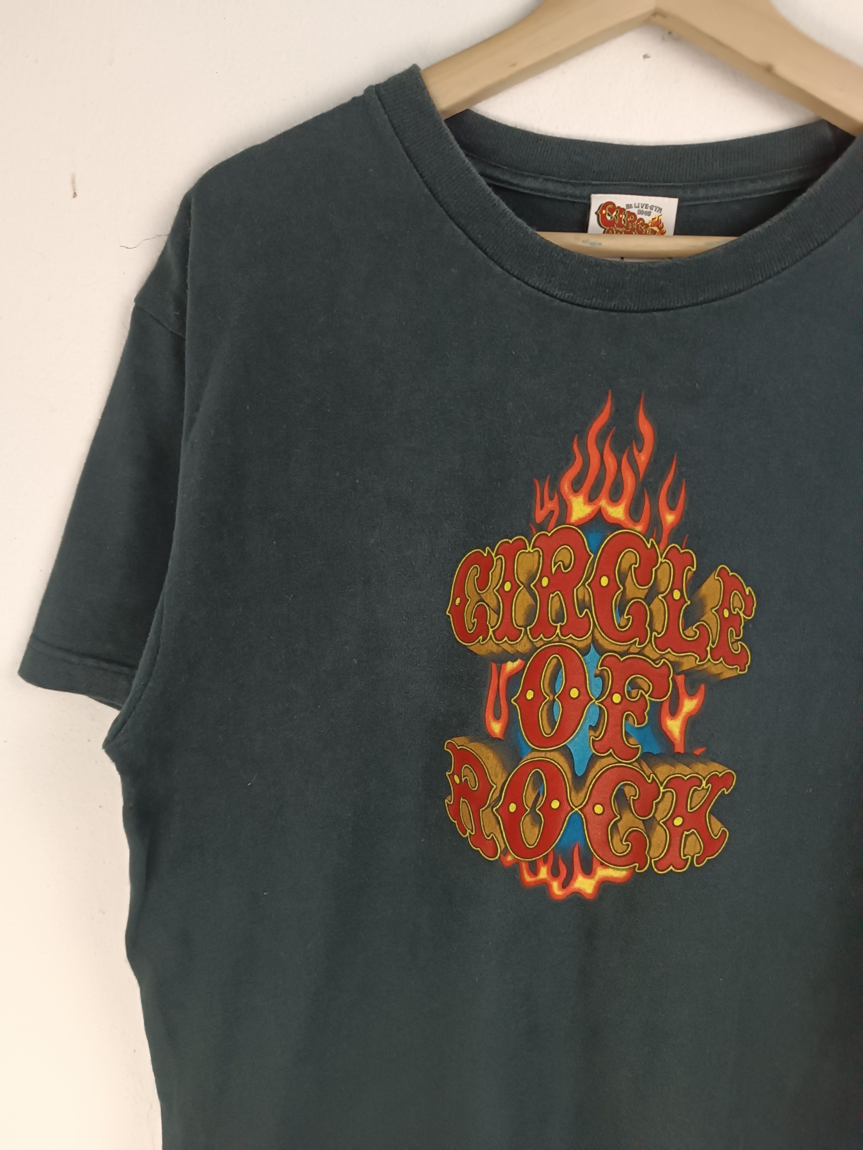 Band Tees VINTAGE '05 B'z LIVE-GYM 2005 "CIRCLE OF ROCK" VERY RARE TEE Size US L / EU 52-54 / 3 - 5 Thumbnail