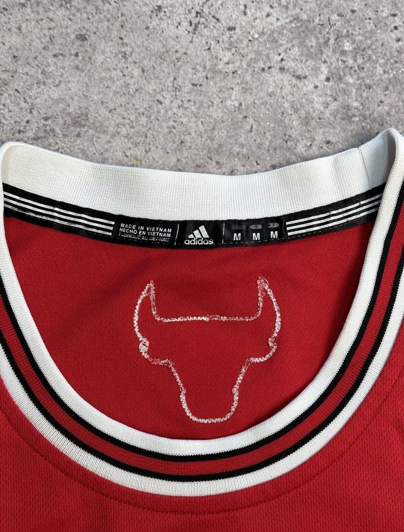 NBA × Vintage Vintage Adidas Chicago Bulls #1 Derrick Rose Jersey NBA Size US M / EU 48-50 / 2 - 7 Thumbnail