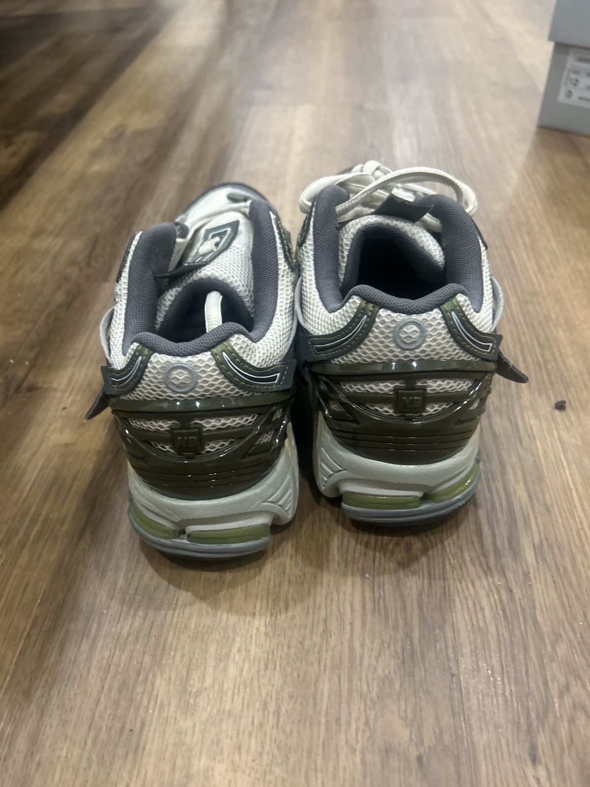 New Balance New balance 1906 green Size US 9 / EU 42 - 2 Thumbnail