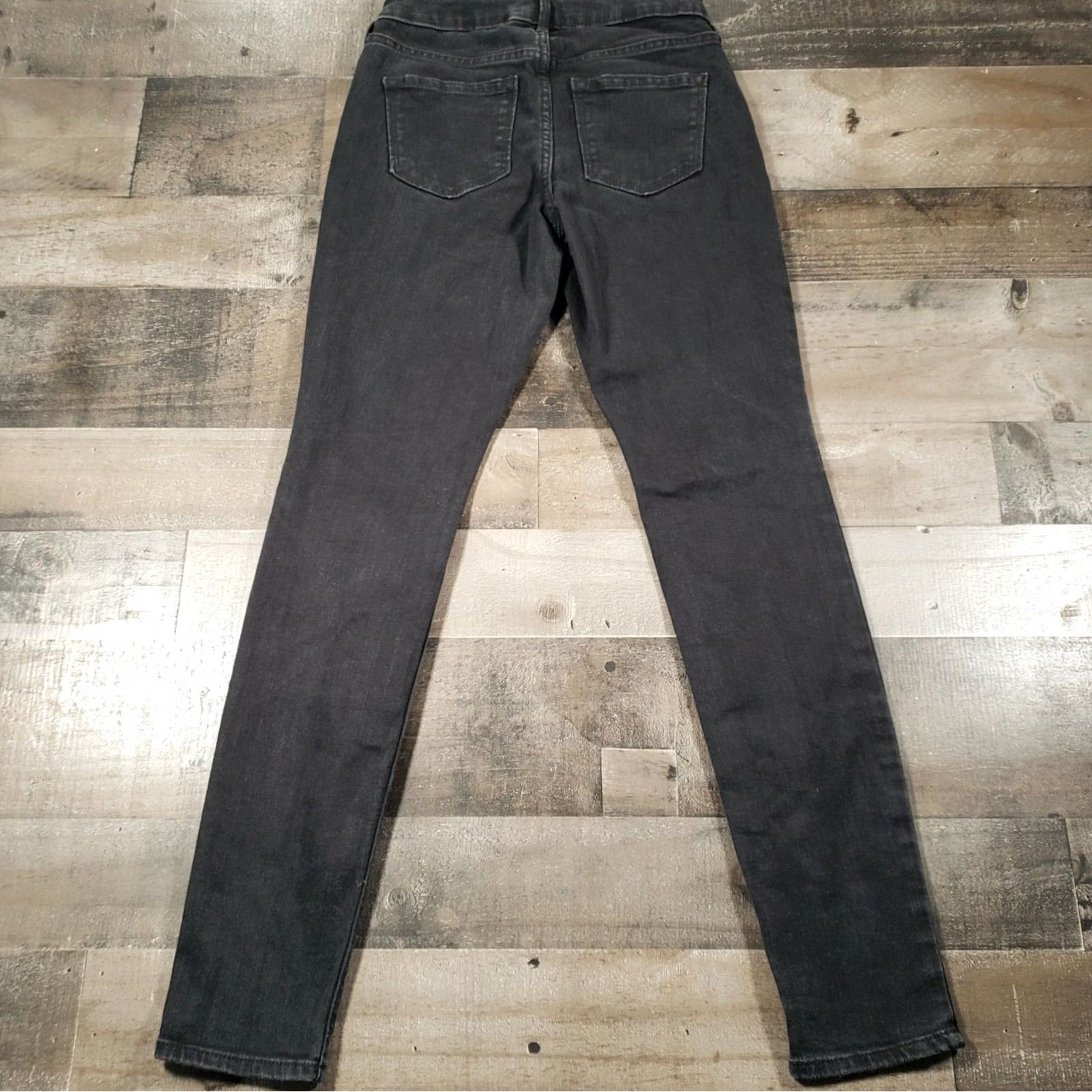 Old Navy Old Navy Jeans Womens 0 Low Rise Pop Icon Skinny Dark Wash Black Denim Pockets Size 25" / US 0 / IT 36 - 2 Thumbnail