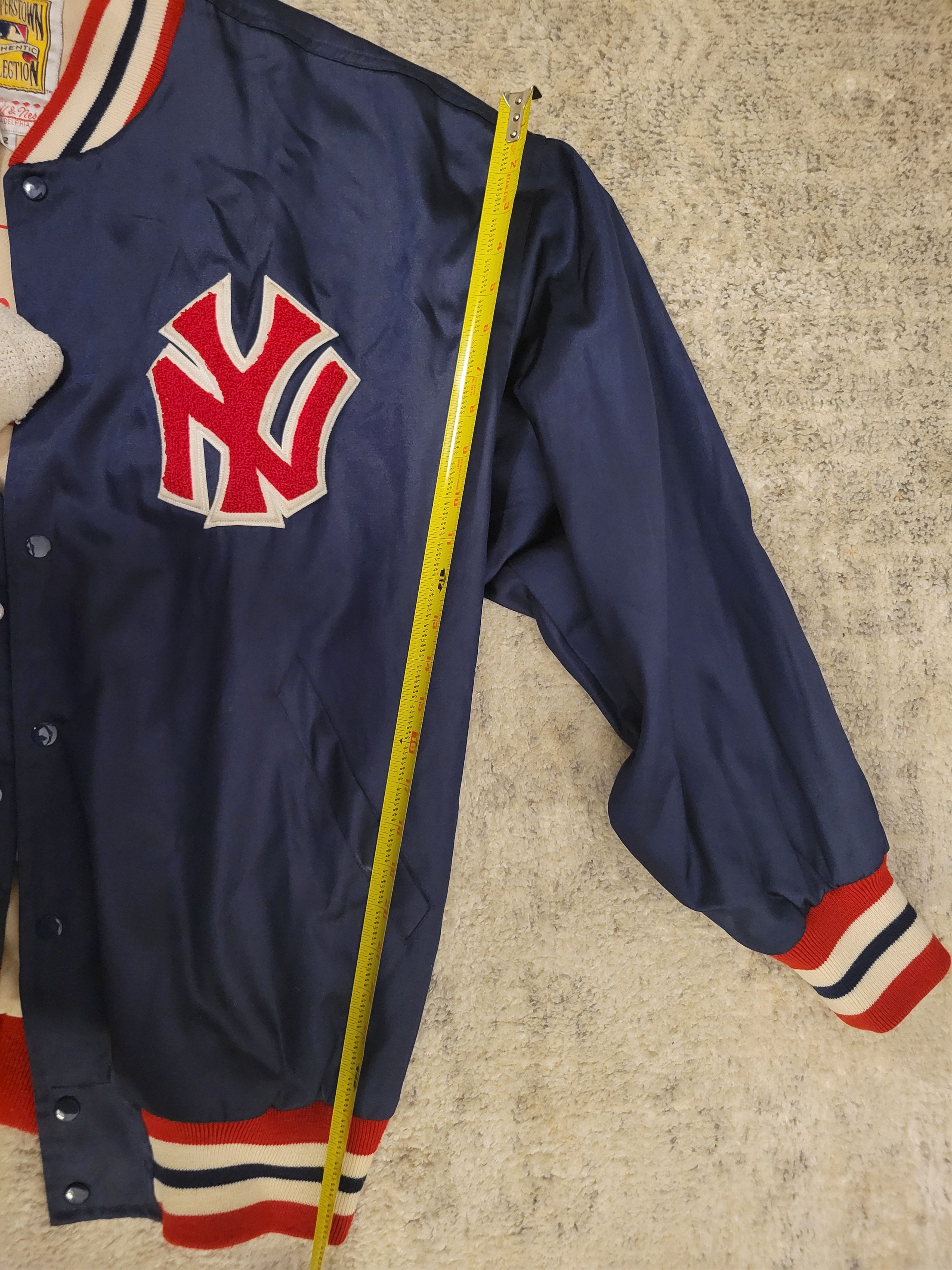 Mitchell & Ness NY YANKEES BOMBER Size US L / EU 52-54 / 3 - 1 Thumbnail