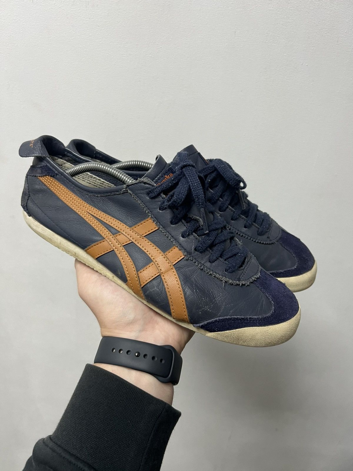 Asics Vintage Asics Onitsuka Tiger Blue Low Top Sneakers Size US 9.5 / EU 42-43 - 1 Thumbnail