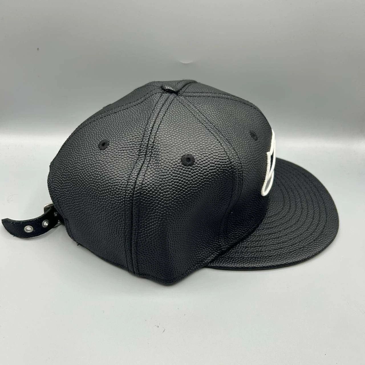 New Era Seattle Seahawks Hat Men 9Fifty New Era Strap Back Cap M-L Size ONE SIZE - 2 Thumbnail