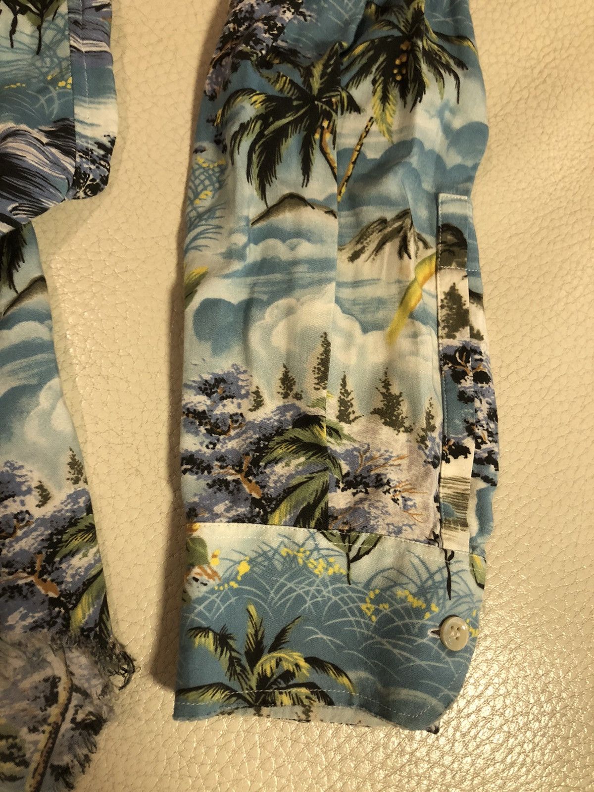 Saint Laurent Paris Saint Laurent ss16 raw hem Hawaiian shirt hedi surf sound Size US XL / EU 56 / 4 - 4 Thumbnail