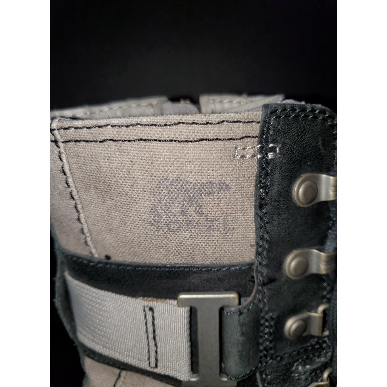 SOREL Sorel Major Carly Lace Up Leather Canvas Boot Womens Size 6 Black Beige Size US 6 / IT 36 - 4 Thumbnail