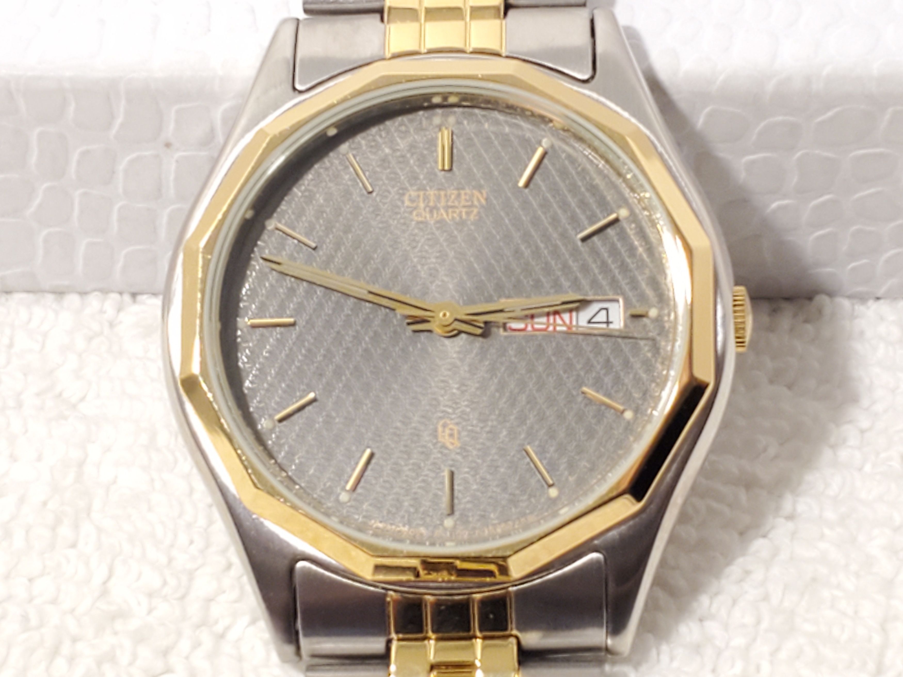 Citizen Vintage Citizen CQ Men’s Gray Dial Day Date S Steel Watch Size 36 - 1 Thumbnail