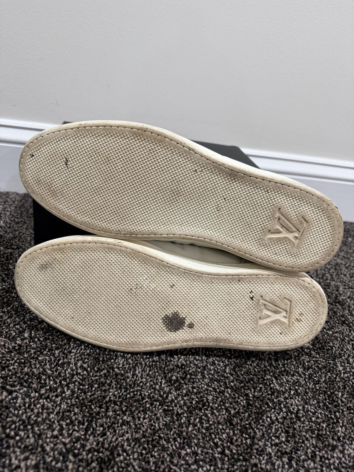 Louis Vuitton Louis Vuitton Fuselage LV Leather / Suede White Sneakers Size US 10 / EU 43 - 9 Thumbnail