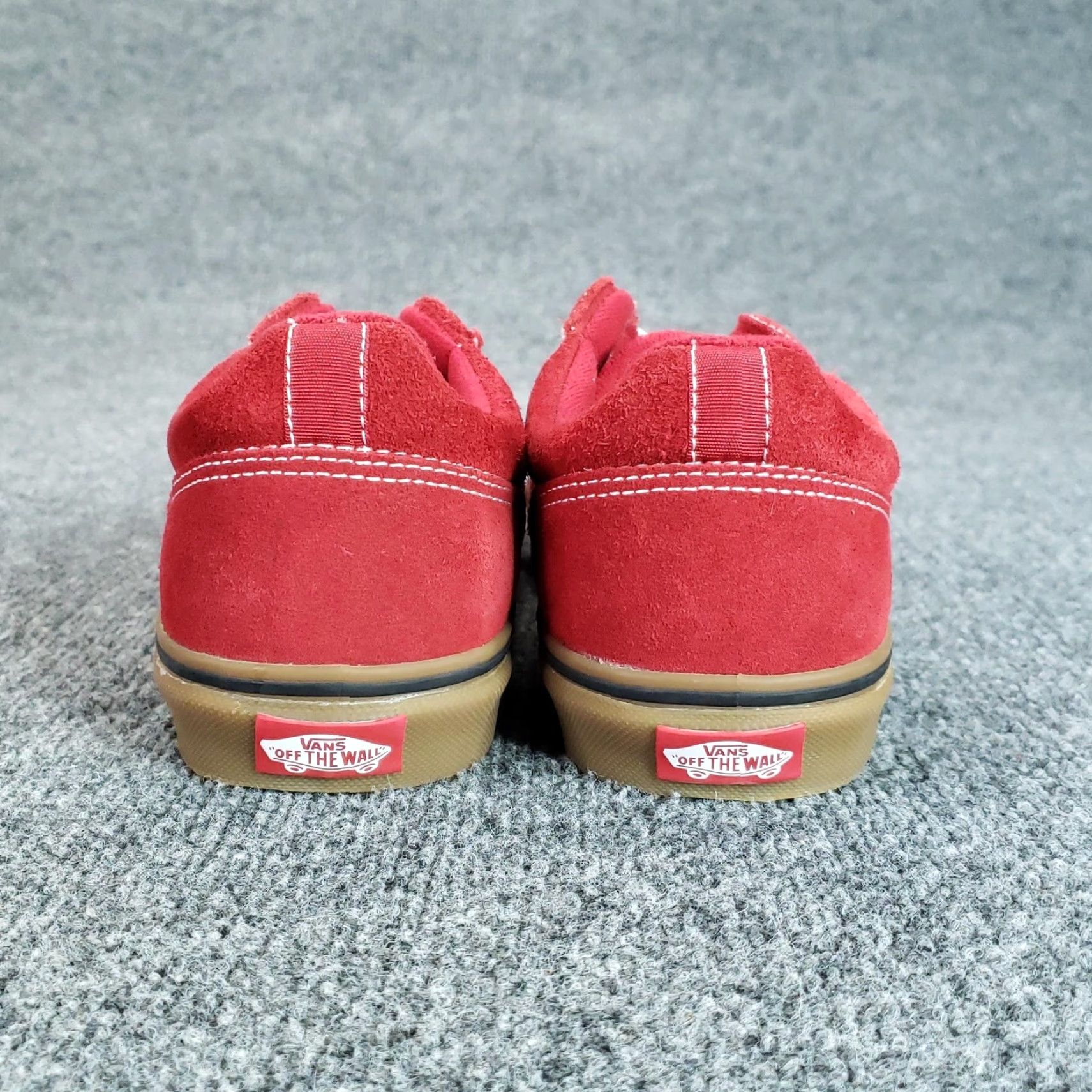 Vans Vans Suede Skate Shoes Mens Size 8.5 Red Gum Sole Low Top Core Classics Sneakers Size US M / EU 48-50 / 2 - 6 Thumbnail