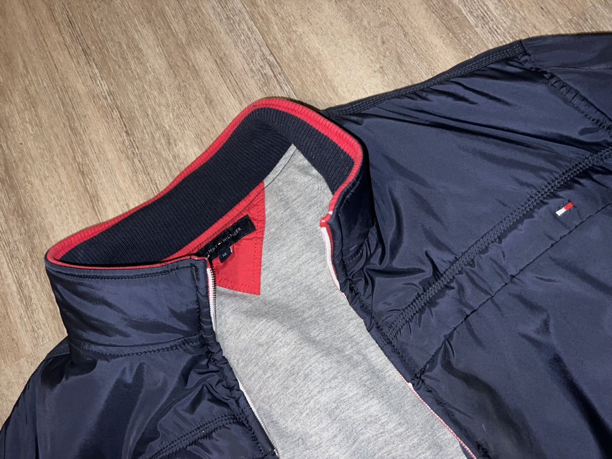 Tommy Hilfiger Vintage Tommy Hilfiger Jacket Size US L / EU 52-54 / 3 - 2 Thumbnail