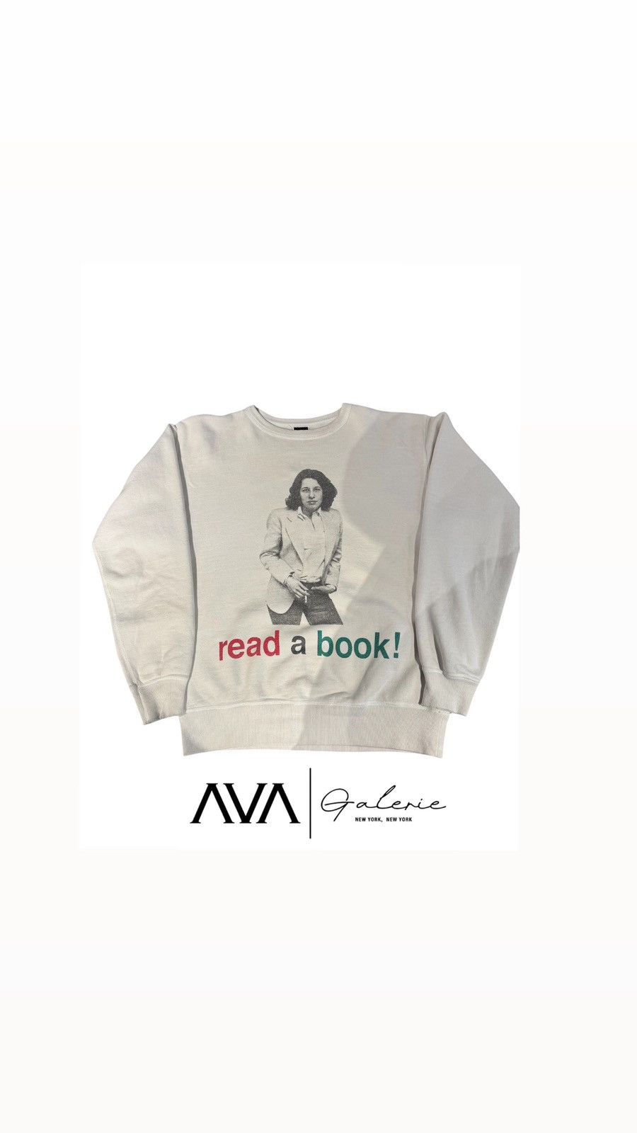 Saint Michael Saint Michael “Read A Book” White Crewneck Size US M / EU 48-50 / 2 - 1 Thumbnail