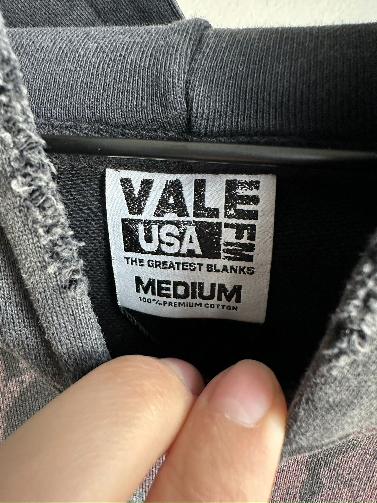 Vale Vendetta Crest Zip Up Hoodie Black Size US M / EU 48-50 / 2 - 4 Thumbnail