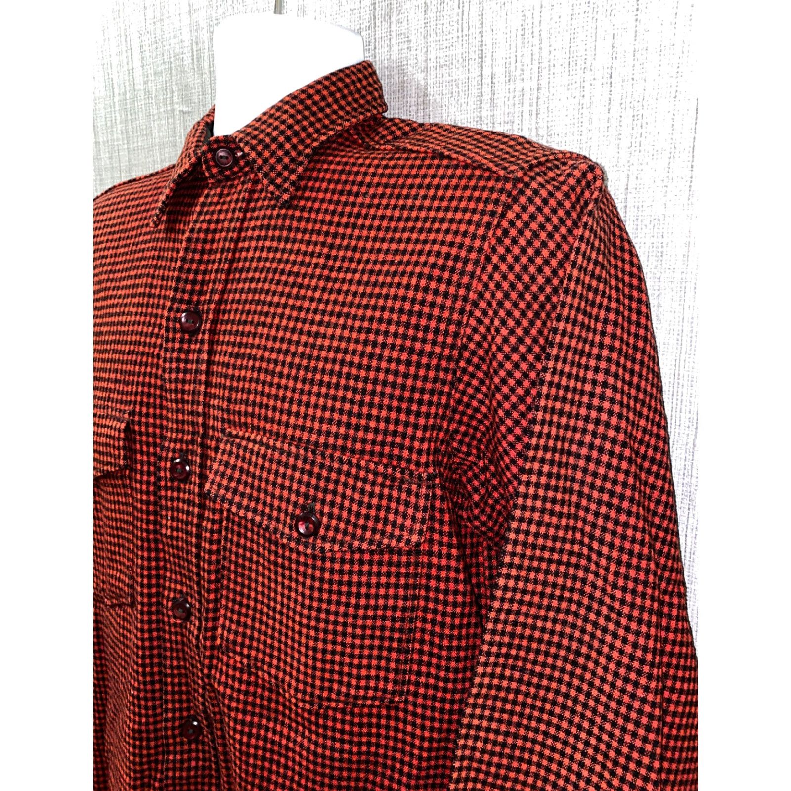 Vintage VINTAGE L.L. Bean Men's Button-Up Shirt Long Sleeve Checkered Red Black Adult Size 15 21 Inch Armpit Mens Size US M / EU 48-50 / 2 - 2 Thumbnail