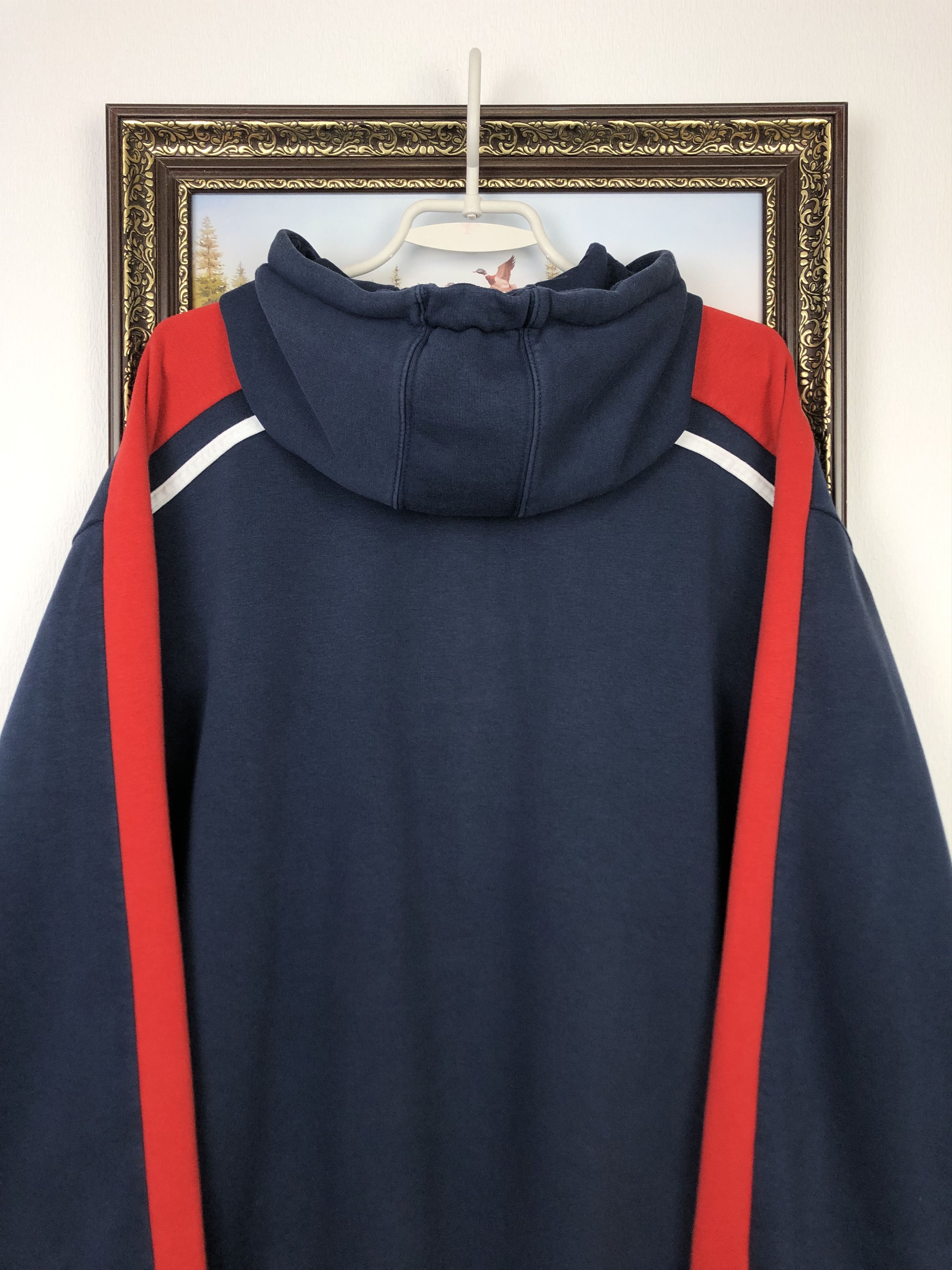 Nike Vintage Nike Hoodie Sweatshirt Big Logo Center Swoosh Mens Size US XL / EU 56 / 4 - 13 Thumbnail