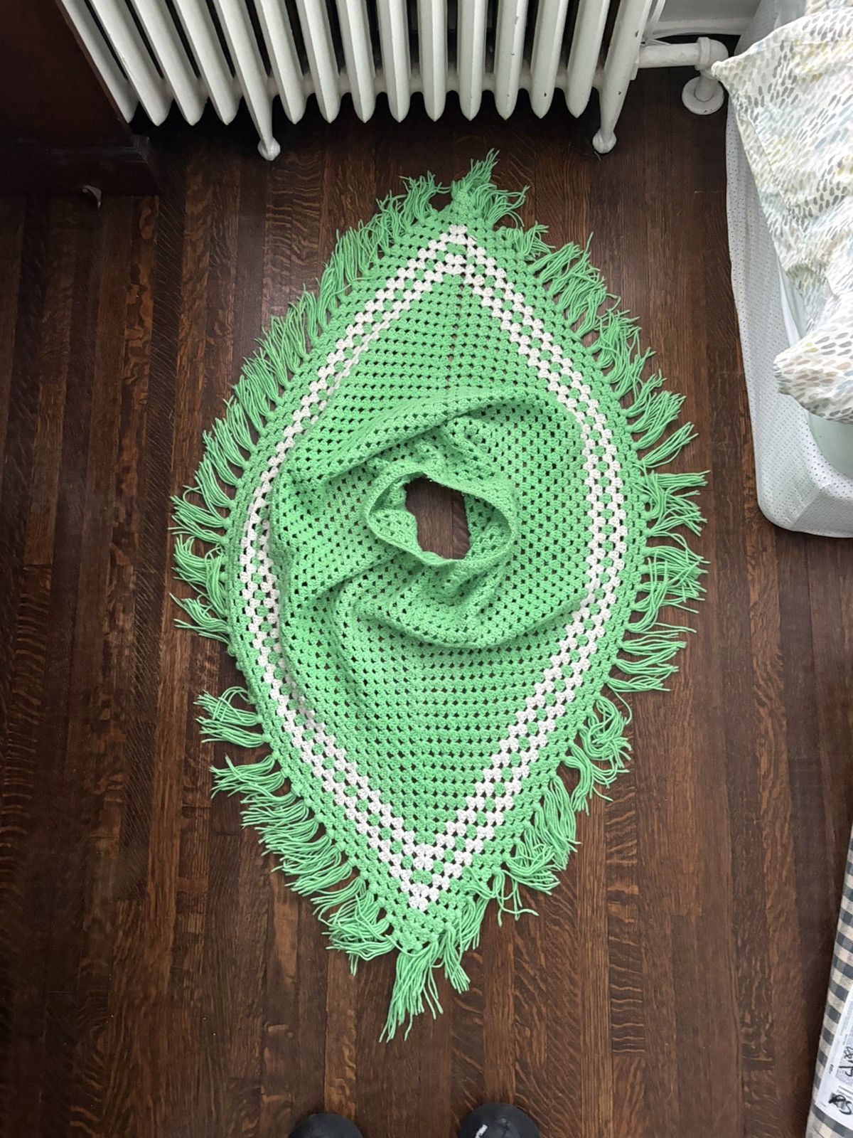 Vintage Vintage Crochet Knit Cape Shawl 1980s Handmade Sweater Green Size US M / EU 48-50 / 2 - 7 Thumbnail