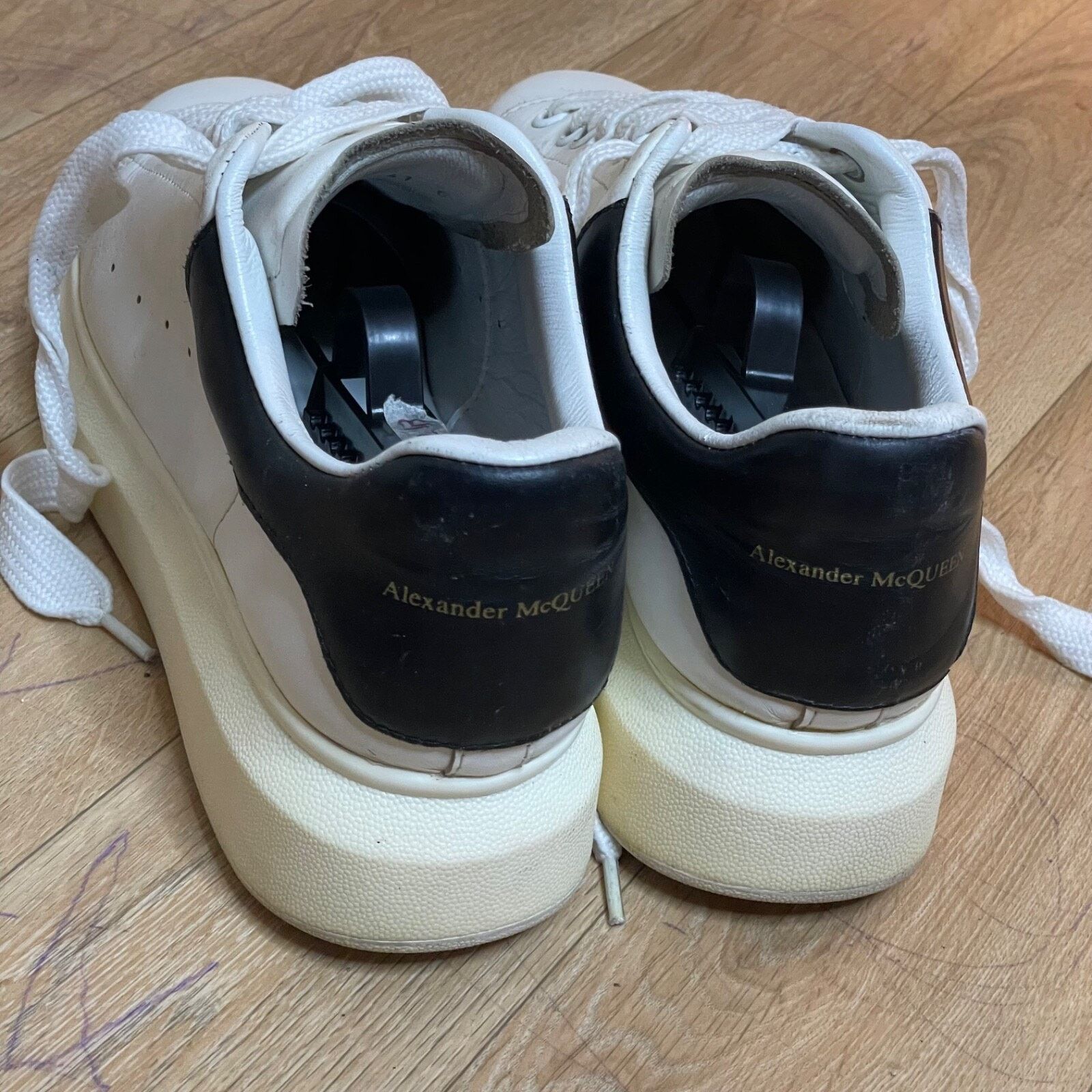Alexander McQueen Alexander Mcqueen Oversized sneakers Leather LOW top White Size US 8 / EU 41 - 6 Thumbnail