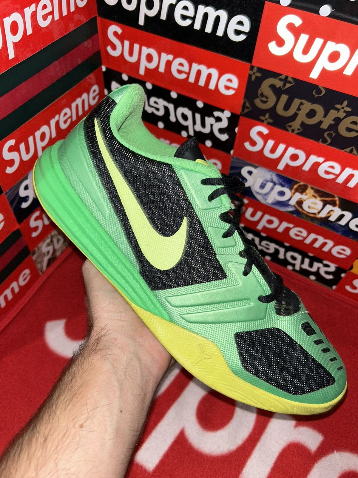 Nike Nike KB Mentality Black Volt Poison Green 704942-001 Size 13 Size US 13 / EU 46 - 8 Thumbnail
