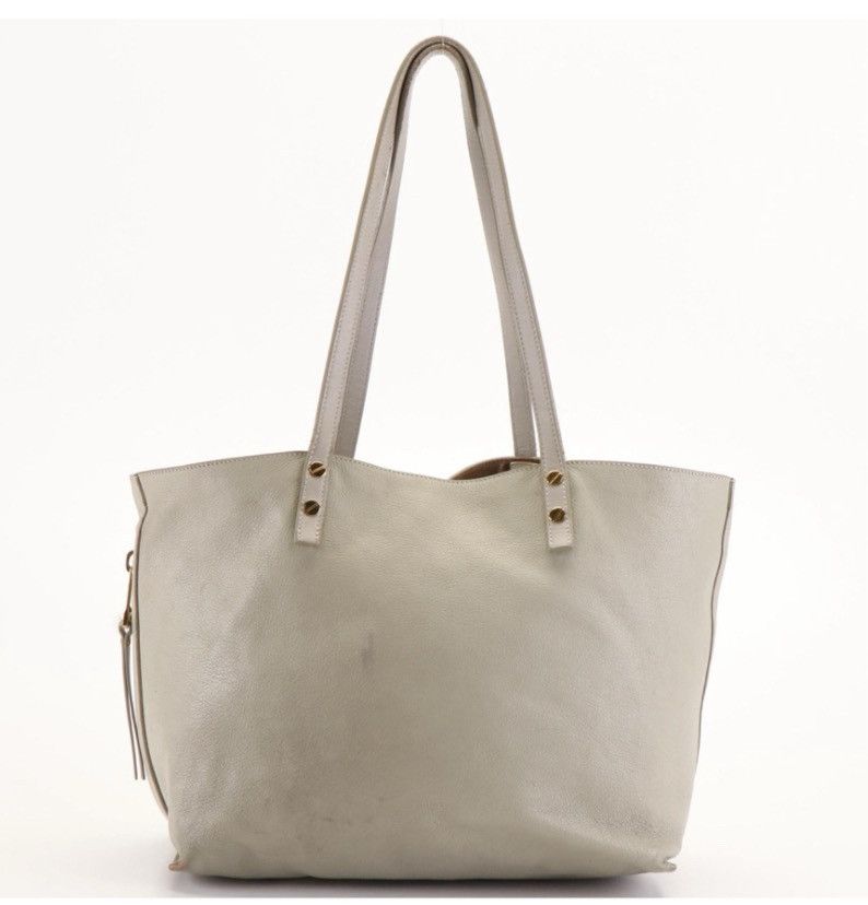 Chloe Chloé Dilan East-West Tote Bag in Pebbled Grey Leather Size ONE SIZE - 1 Thumbnail