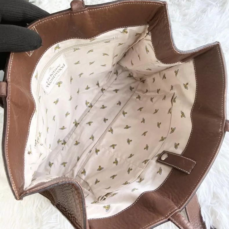 Vivienne Westwood Vivienne Westwood size os Mid-old silver buckle leather tot Size ONE SIZE - 5 Thumbnail