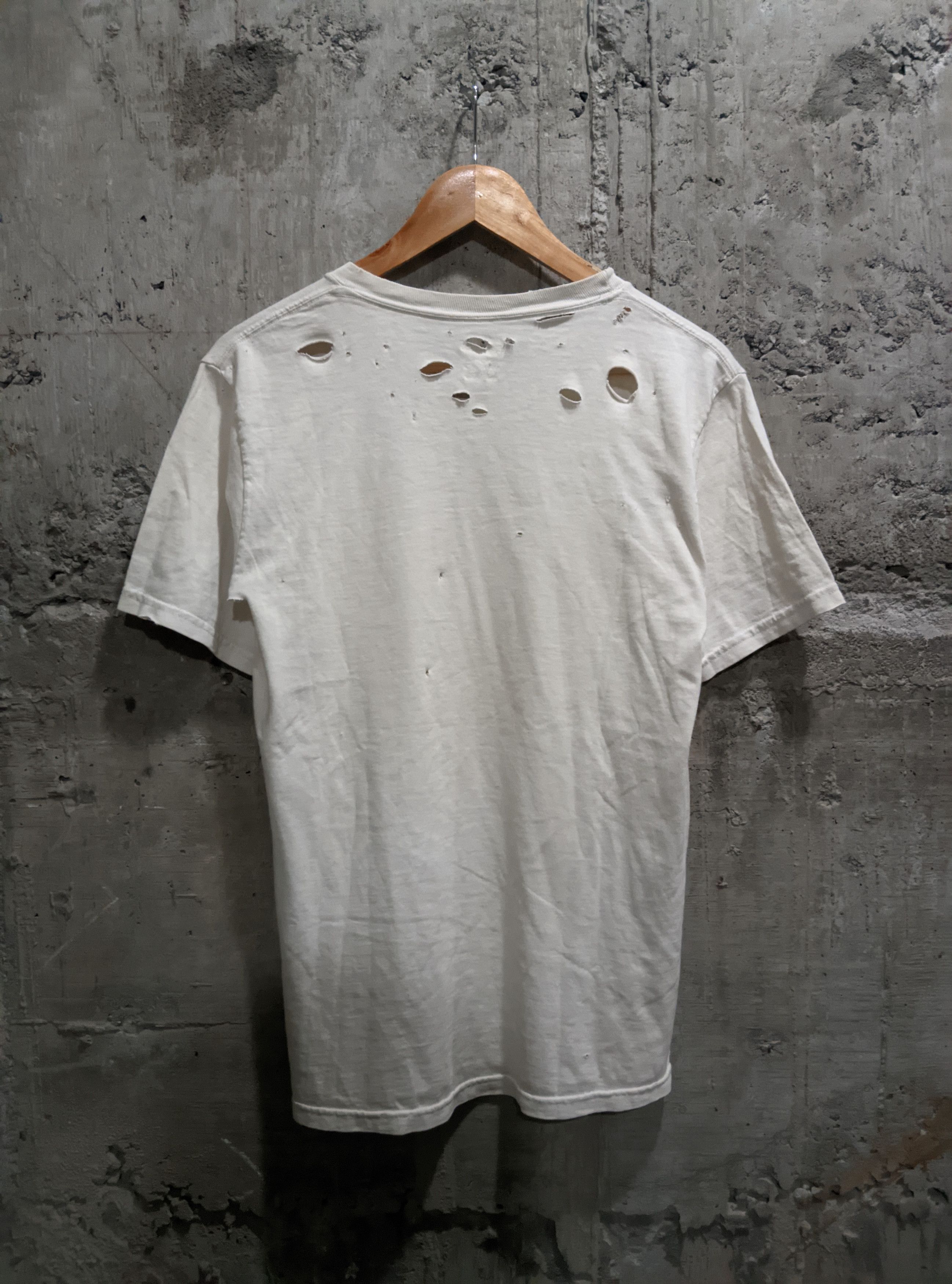 Band Tees Vintage 2000s very thrashed black flag damaged t shirt Size US S / EU 44-46 / 1 - 3 Thumbnail