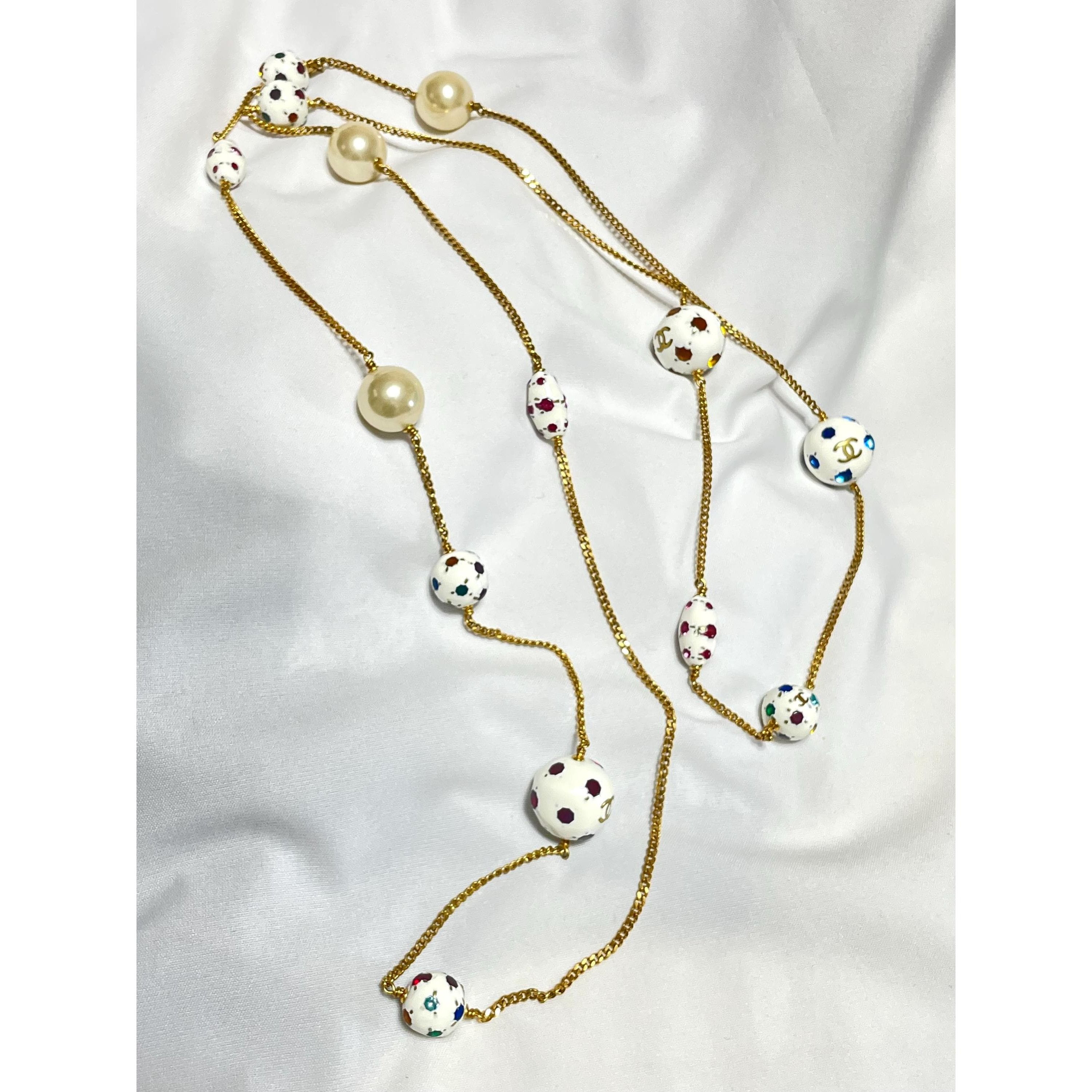Chanel Vintage CHANEL extra long chain necklace with CC white glass Size ONE SIZE - 3 Thumbnail