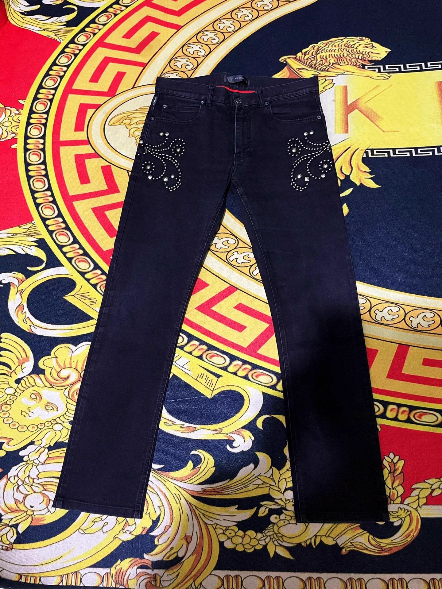 Versace Versace Runway Baroque Print Rivet Jeans New Limited Size US 32 / EU 48 - 1 Thumbnail