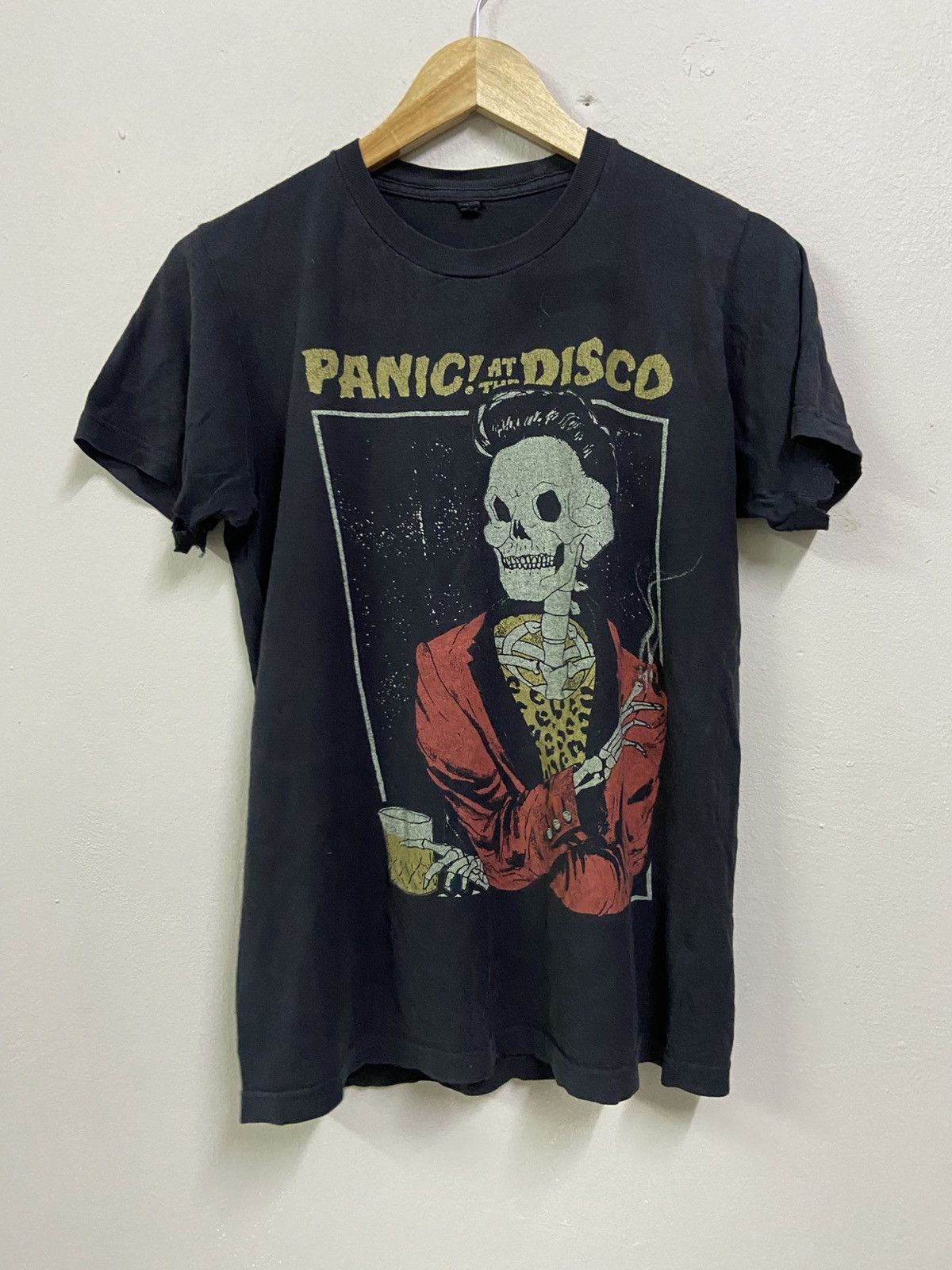 Vintage Panic! At the Disco tee Size US XS / EU 42 / 0 - 1 Thumbnail
