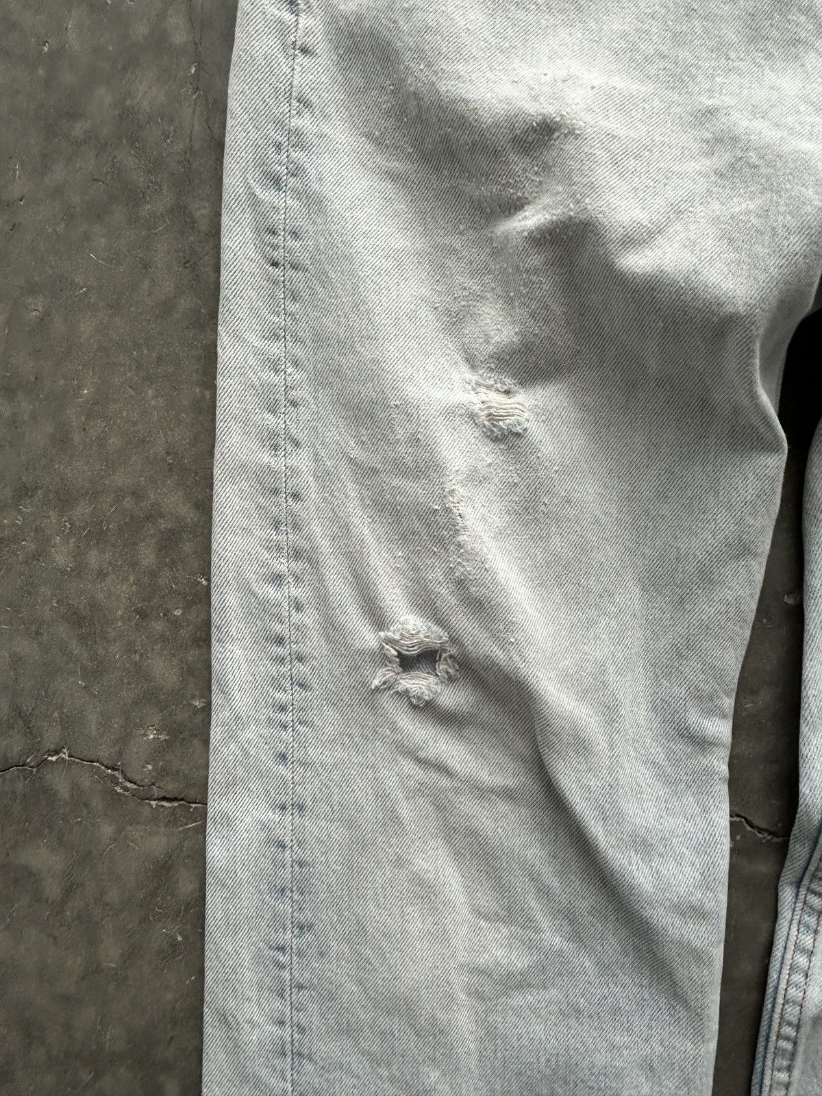 Levi's Vintage 90s Levis 505 Light Wash Denim Jeans 34x32 Distress Size US 34 / EU 50 - 9 Thumbnail