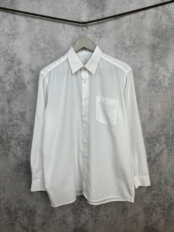 Givenchy Givenchy Gentleman Vintage Button Up Shirt Poplin White LS Size US M / EU 48-50 / 2 - 1 Thumbnail