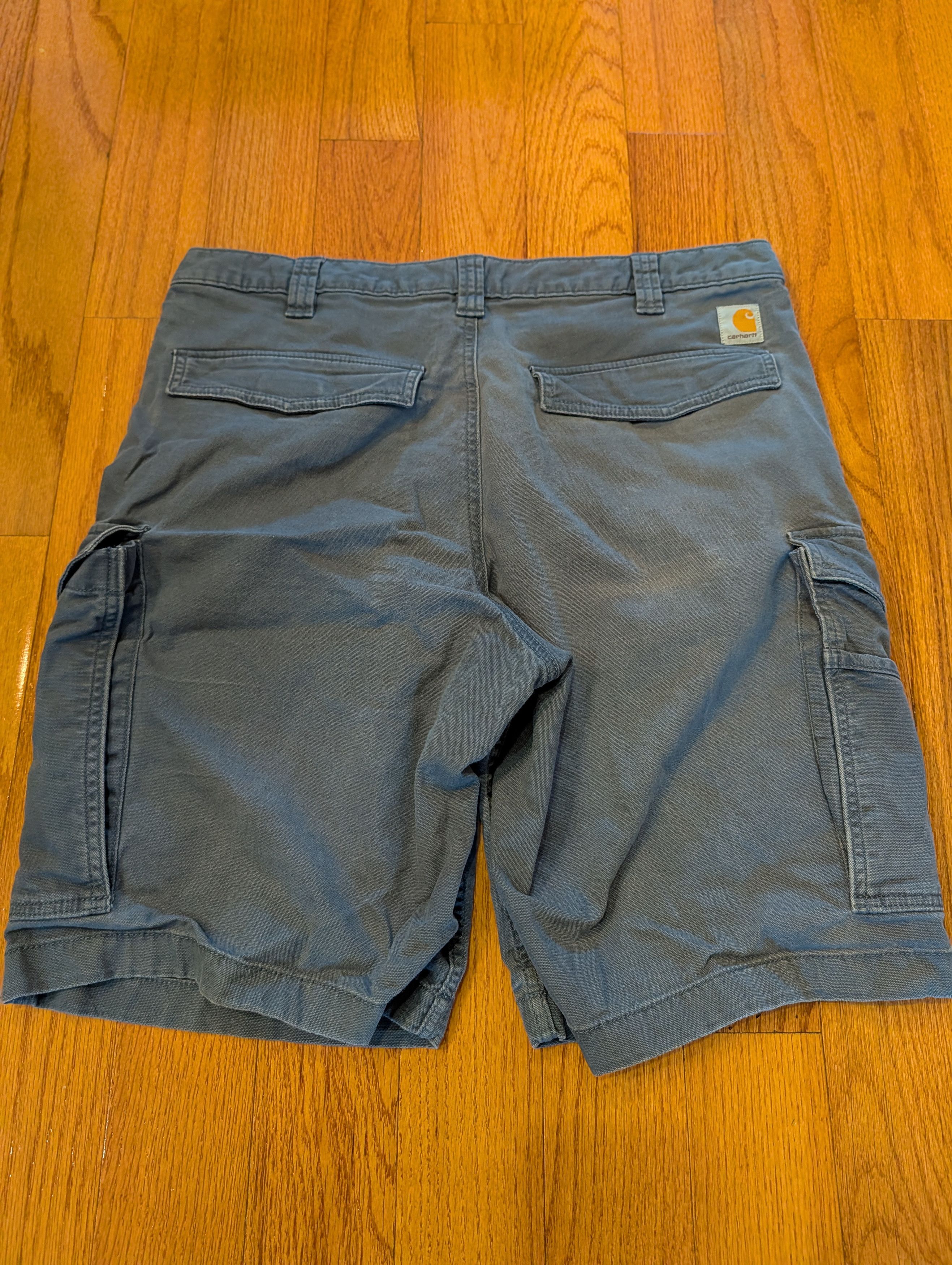 Carhartt Carhartt Relaxed Fit Gray Size 36 Shorts Size US 36 / EU 52 - 1 Thumbnail