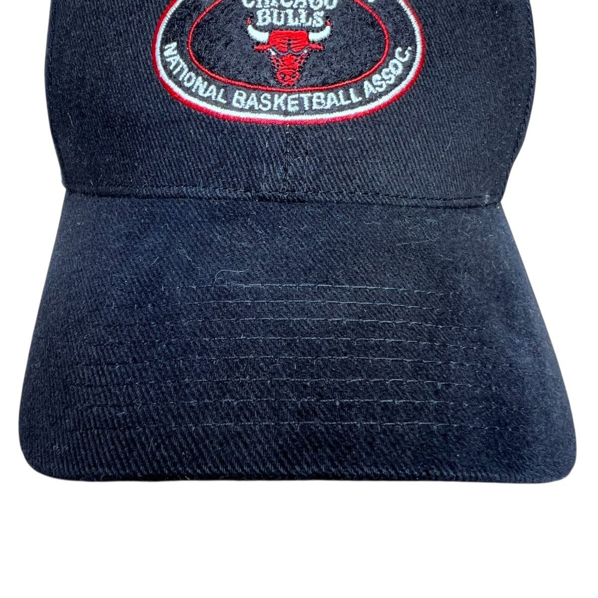 NBA New With Tags 1990s NBA Chicago Bulls Twins Velcro Strap Hat Size ONE SIZE - 6 Thumbnail