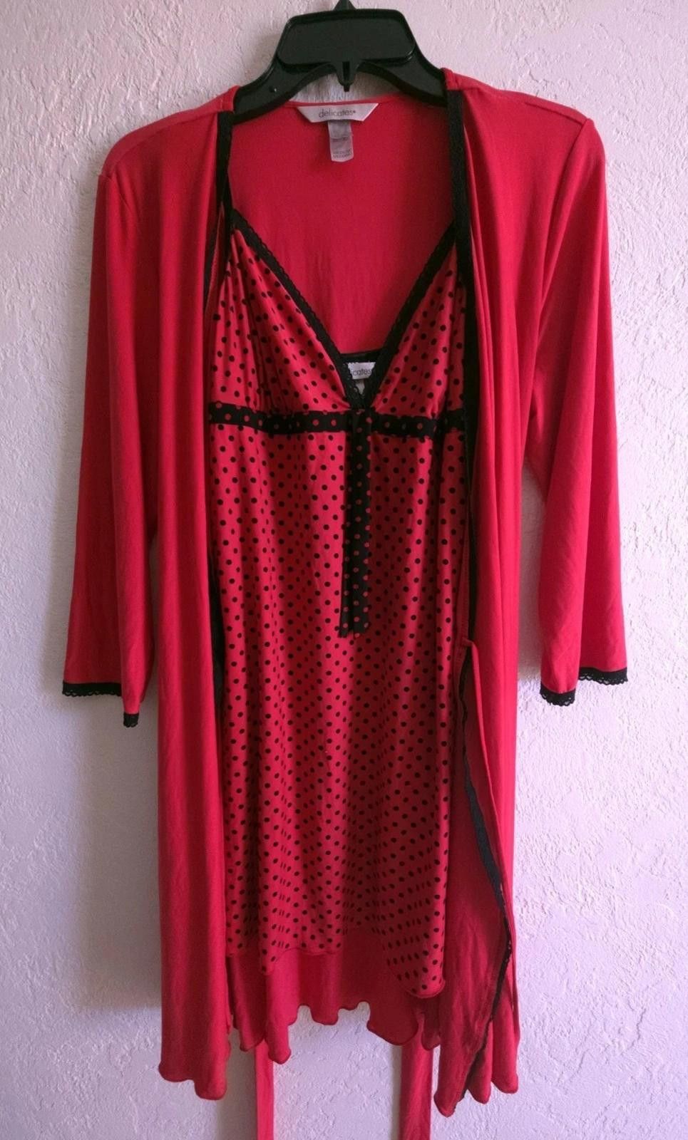 Other Vtg Delicates Sexy Red Nightgown, Lace Trim Robe Sz M Medium Size ONE SIZE - 1 Thumbnail