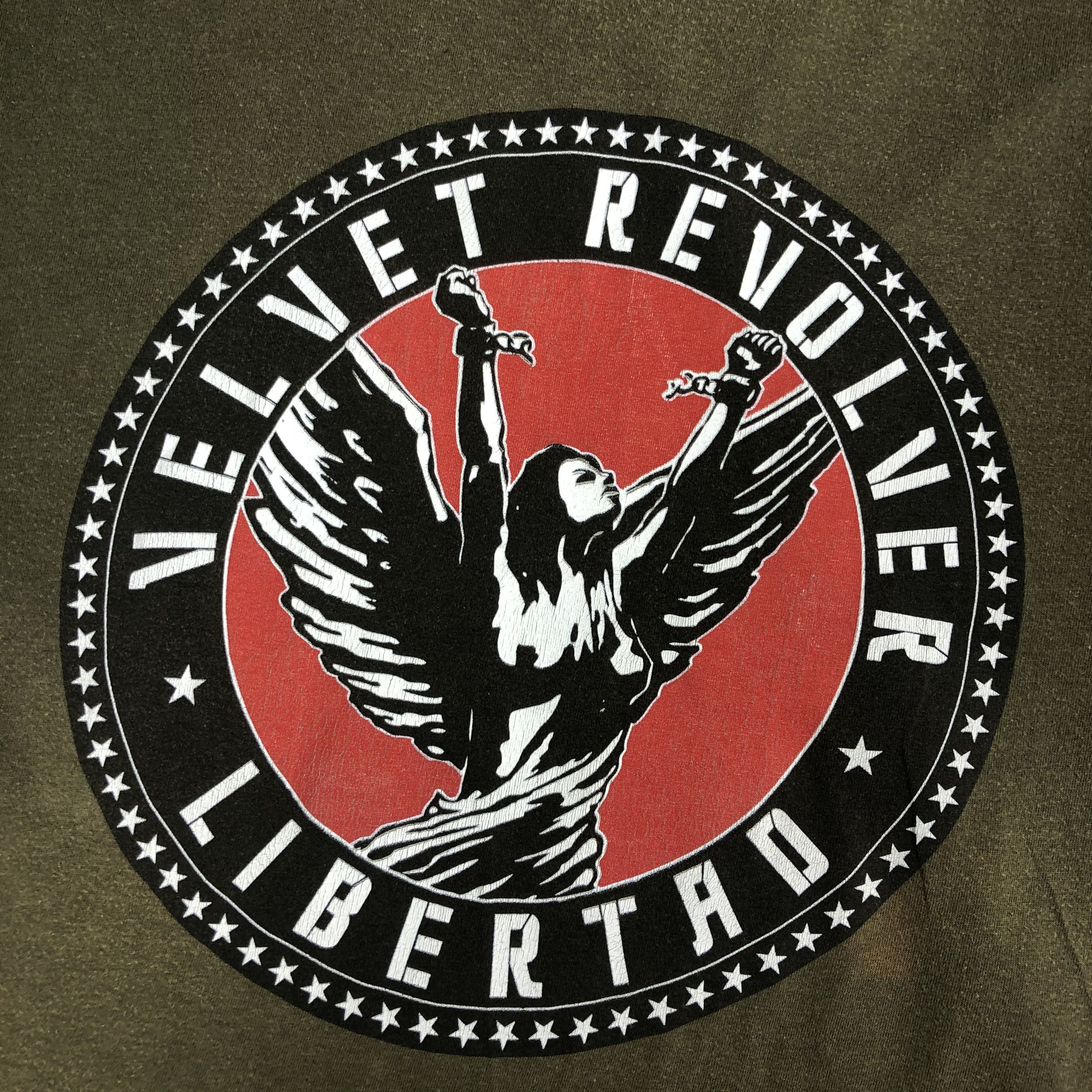 Band Tees Vintage Velvet Revolver Libertad Band Tee Rock Tour T Shirt Size US XL / EU 56 / 4 - 5 Thumbnail