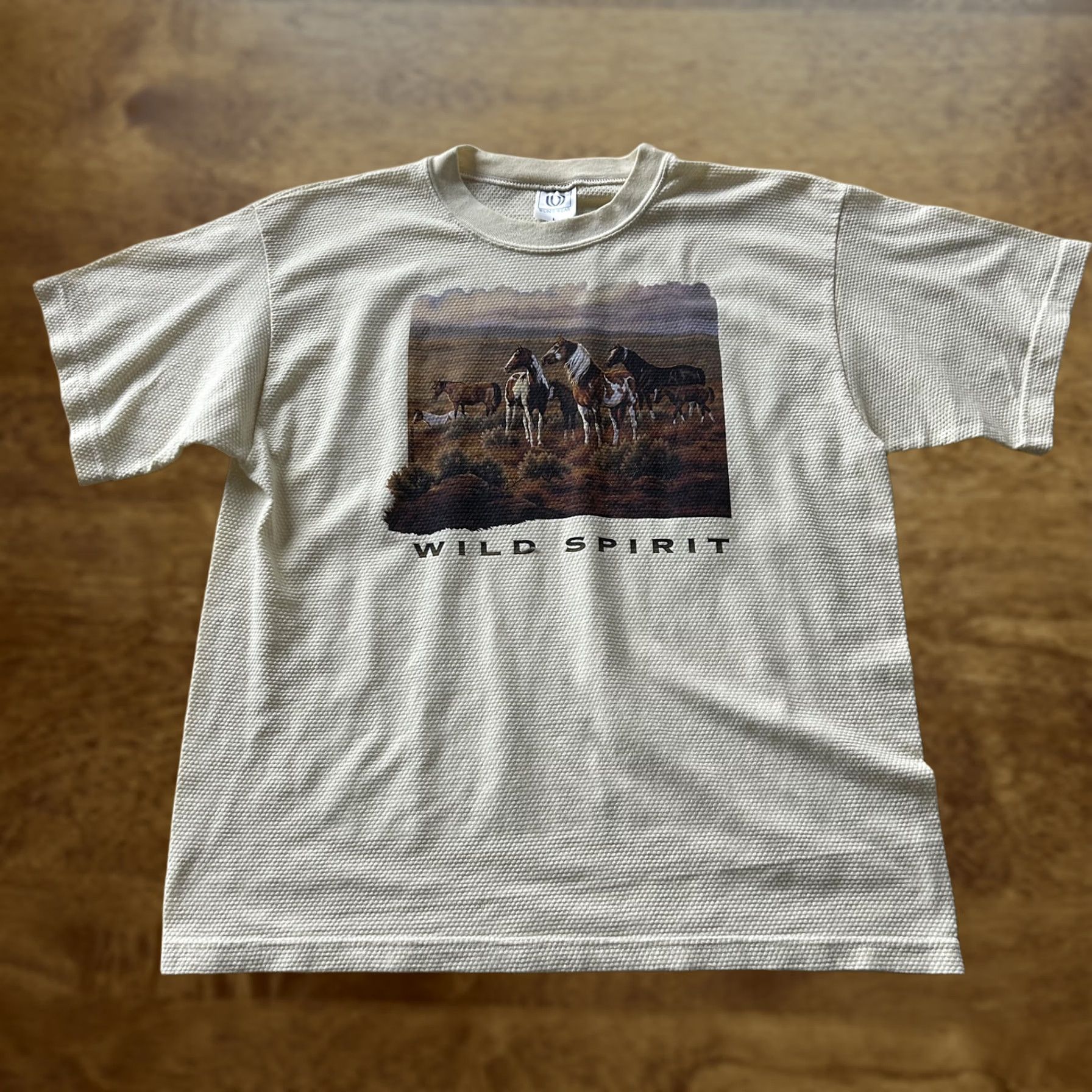 Vintage VINTAGE WON'S WEAR Mens Large Beige Wild Spirit Horse Thermal Tee Shirt Shirt Mens L Beige Wild Spirit Horse Graphic Crew Neck Short Sleeve Size US L / EU 52-54 / 3 - 1 Thumbnail