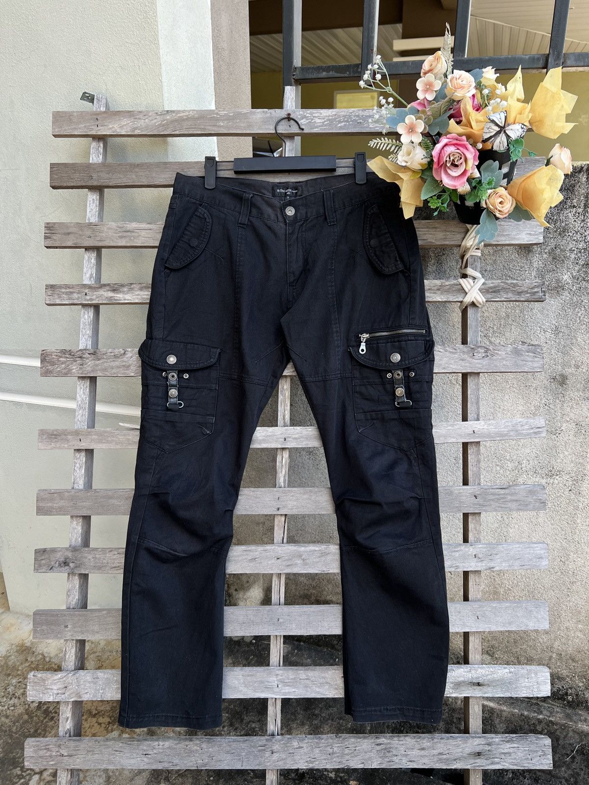 In The Attic Vintage In The Attic Modern Cargo Pants with Zipper & Buckle Size 33" - 2 Thumbnail