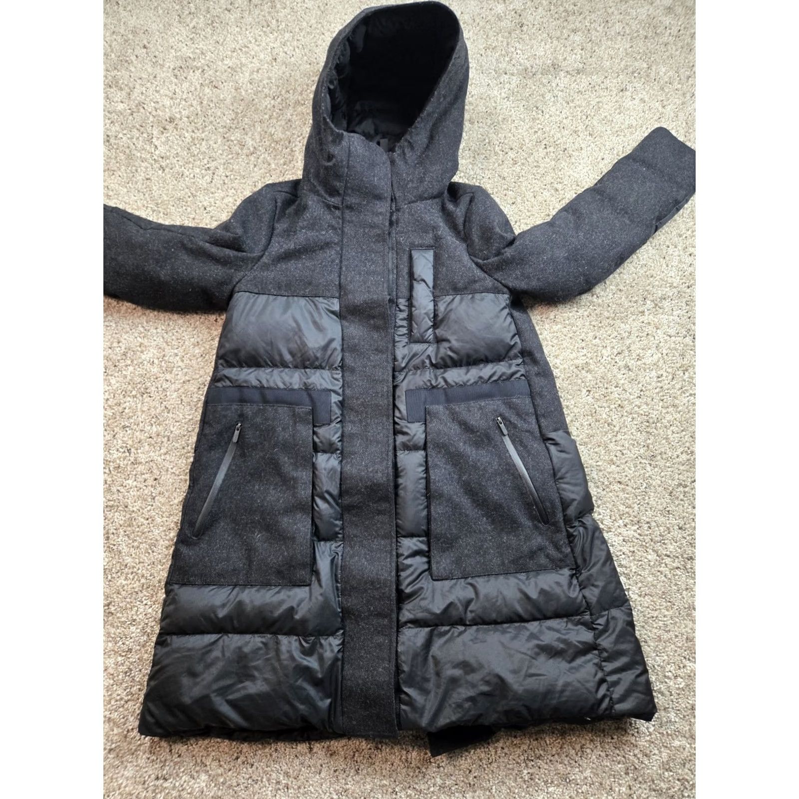 Lululemon VINTAGE? No — Lululemon Parka Womens 0 Black Down Hooded Snap Front Wool 600 Winter Coat Size XS / US 0-2 / IT 36-38 - 4 Thumbnail