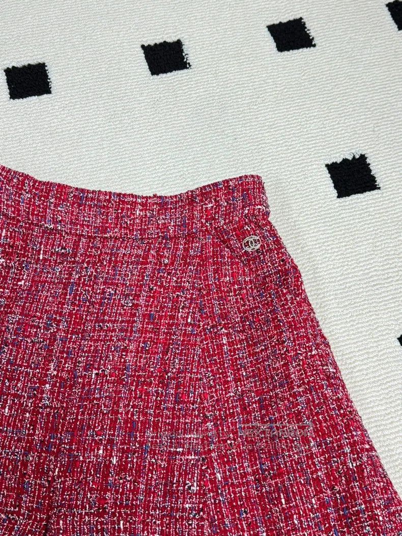 Chanel Chanel 19P red tweed half-length skirt Size 24" / US 00 / IT 34 - 2 Thumbnail