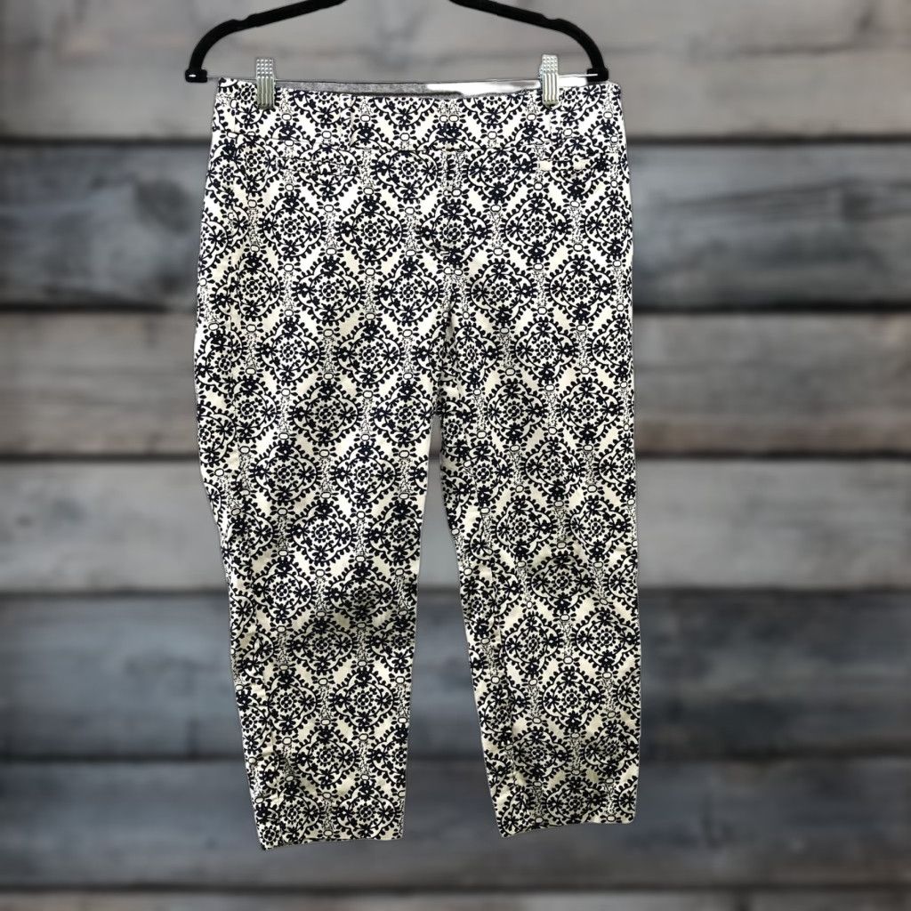 Loft Loft Pants Womens 6P Ivory Navy Blue Floral Print Cropped Size 28" / US 6 / IT 42 - 1 Thumbnail