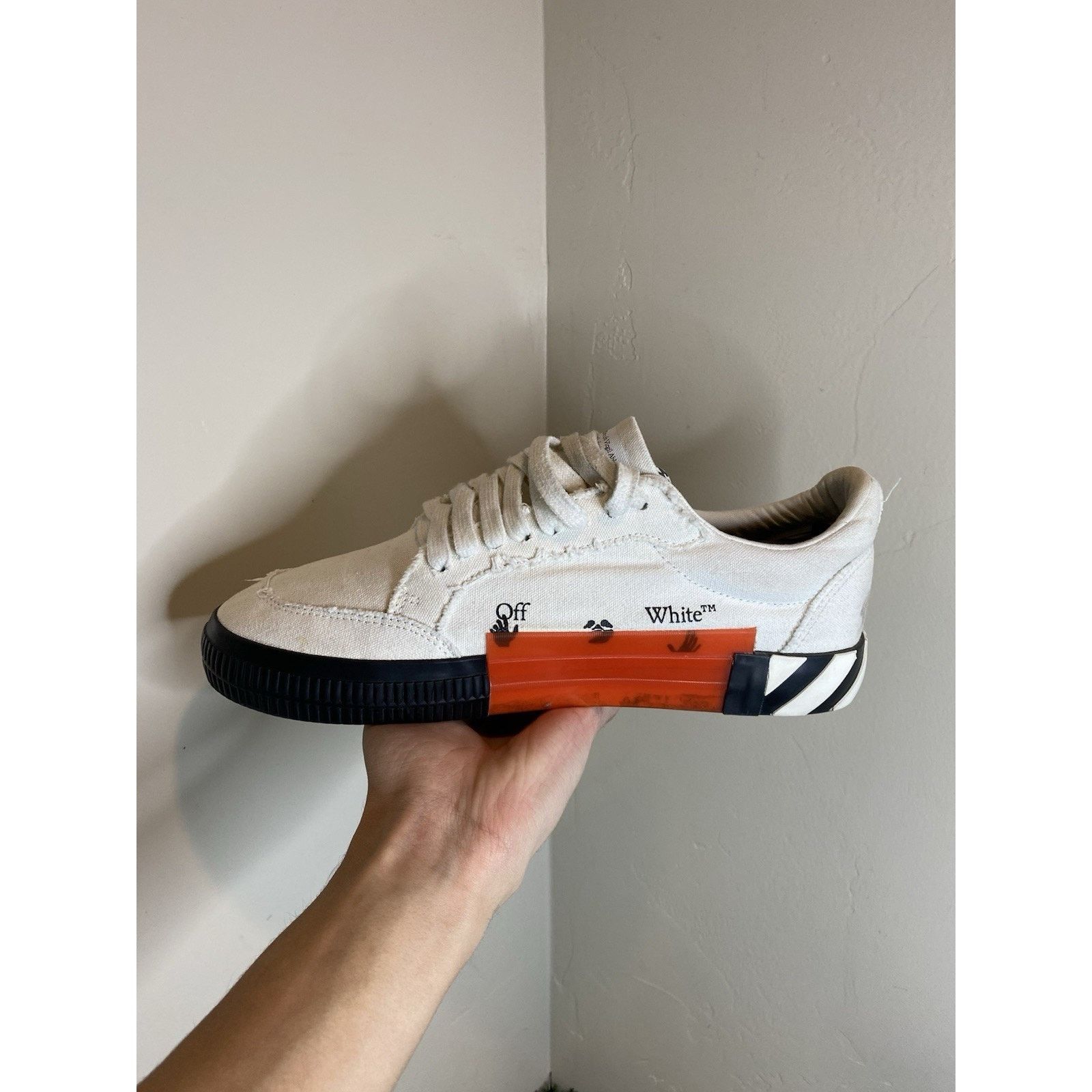 Off-White OFF-WHITE Vulc Low “White Purple” | Size 43 EU | 10 US Size US 10 / EU 43 - 6 Thumbnail