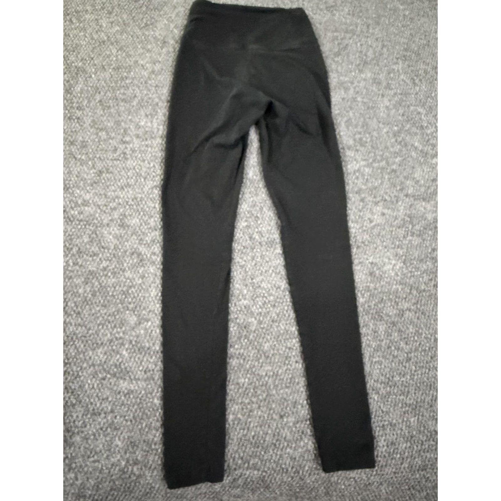 Vintage VINTAGE PINK Victoria's Secret Leggings Womens XS Black Yoga Fold Over Waist Dog Logo Size 26" / US 2 / IT 38 - 7 Thumbnail