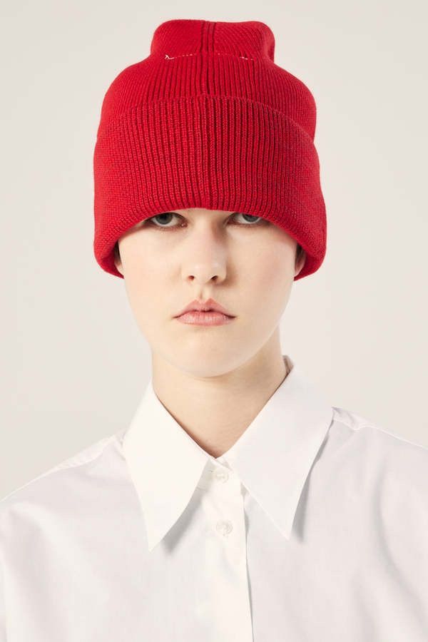 Maison Margiela !DS! AW22 Maison Margiela White Stitch Knitted Red Beanie Size ONE SIZE - 2 Thumbnail