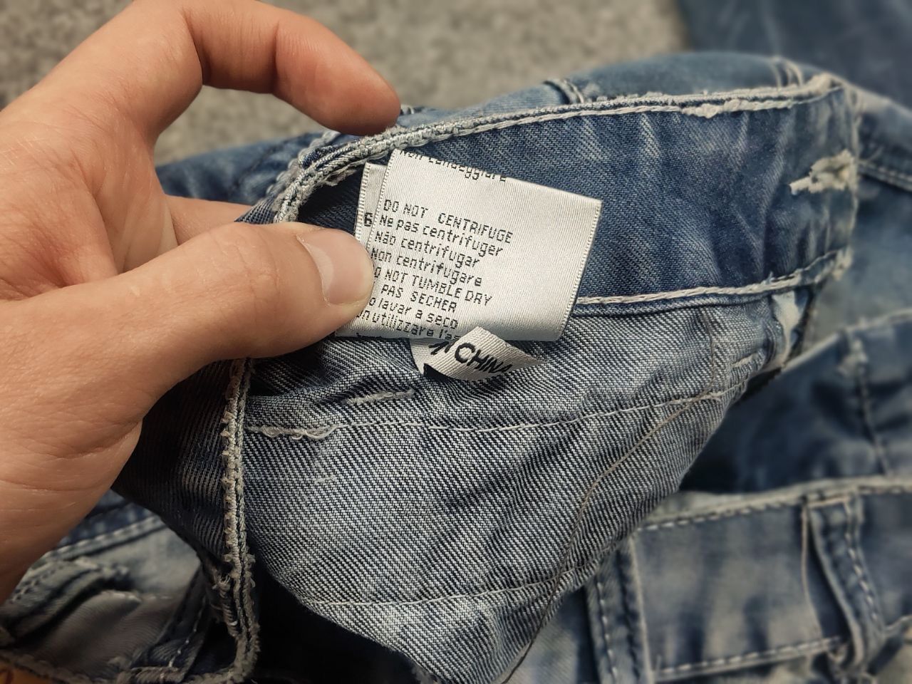 Le Grande Bleu (L.G.B.) Vintage Y2k Kosmo Japan if six was nine Embroidered Jeans Size US 32 / EU 48 - 19 Thumbnail