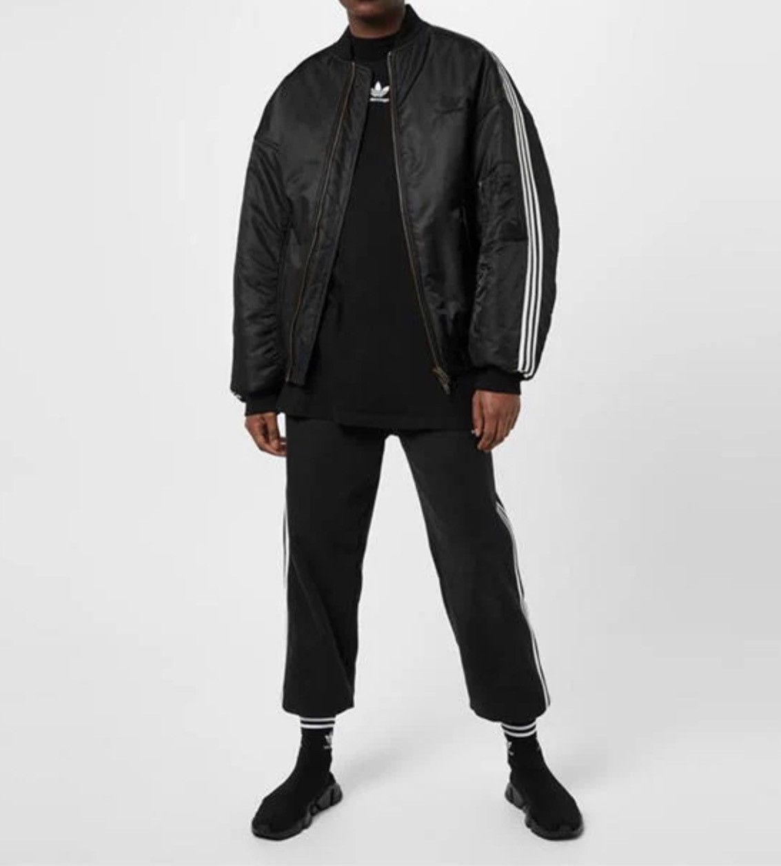 Adidas × Balenciaga 🍎RARE FIND🍎Balenciaga x Adidas Oversized Bomber Jacket Size US L / EU 52-54 / 3 - 3 Thumbnail